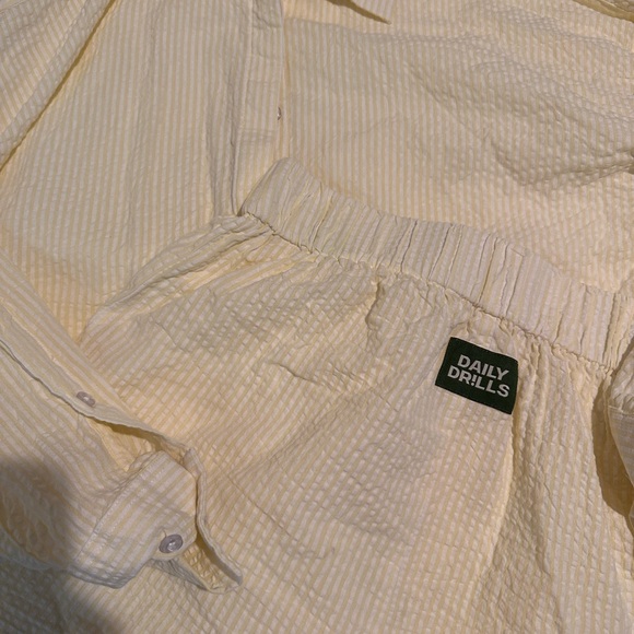Daily Drills Yellow Stripe Seersucker button down and shorts set both size XS. - Picture 3 of 13